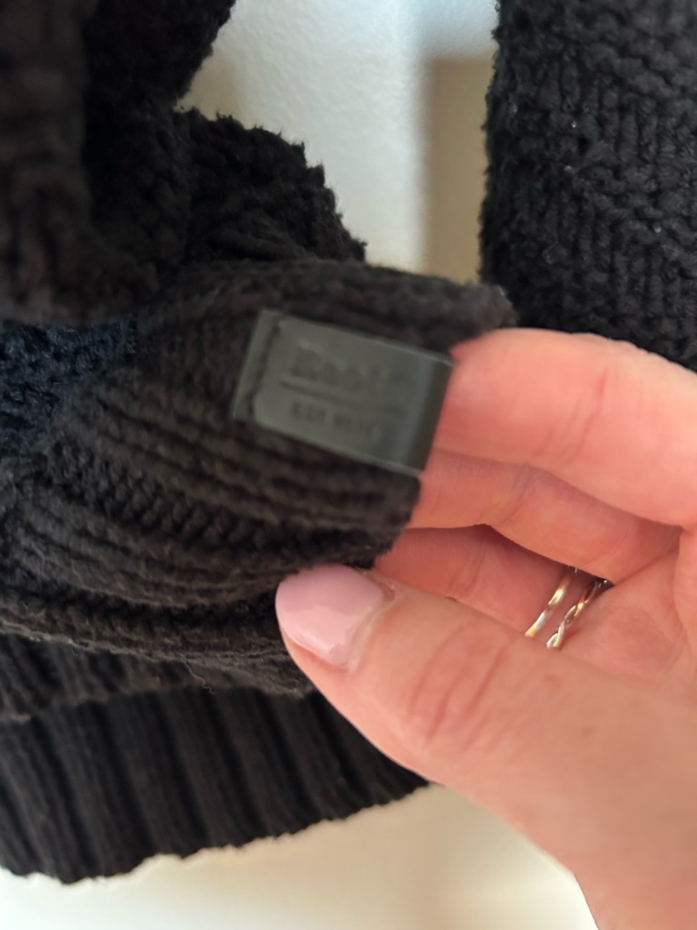 Roots Black Women’s Textured Knit Sweater - Picture 3 of 4